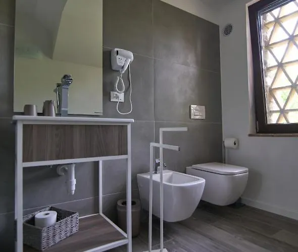 Casale San Pietro 3*