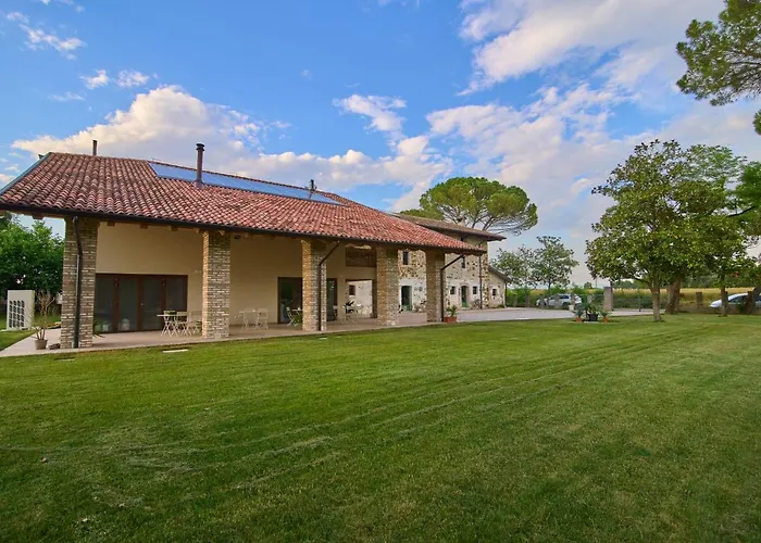 Casale San Pietro 3*